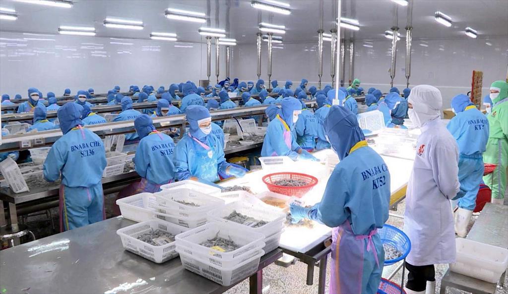 Bộ LĐTBXH đề nghị không điều chỉnh lương tối thiểu năm 2021